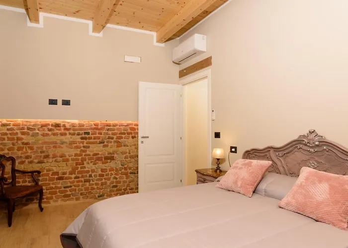 Cascina Cavallo 3* קנאלה